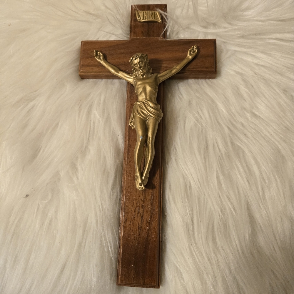 INRI Crucifixes Cross Decorative Wall  Accents